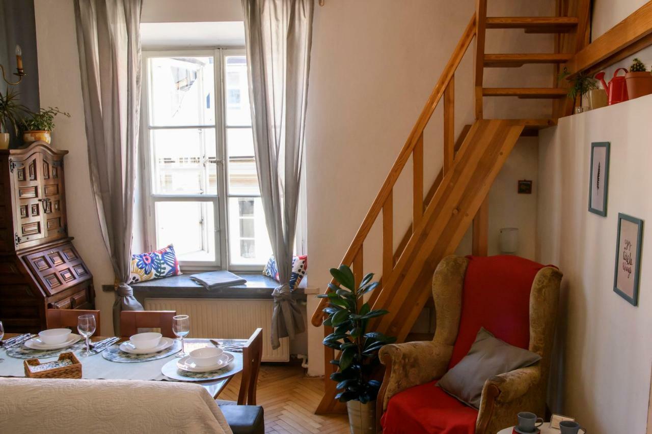 Old Town Folk Apartment Varsovia Exterior foto