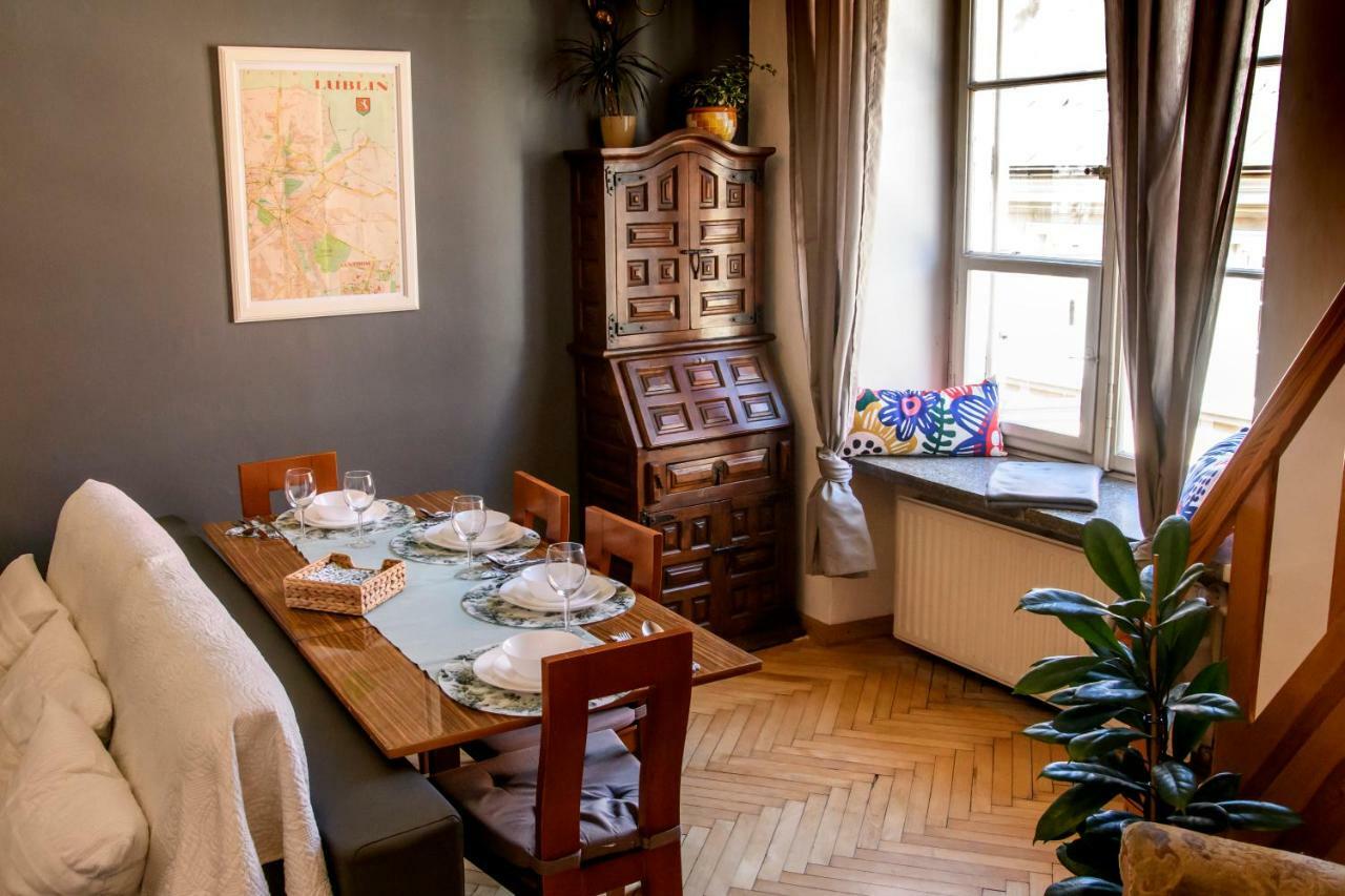 Old Town Folk Apartment Varsovia Exterior foto